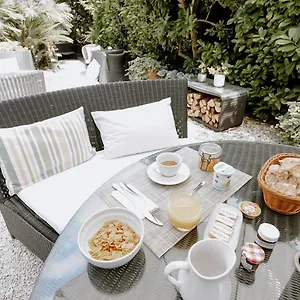 Hotel Ideal Sejour - Stylish Boutique With Quiet Garden, Cannes